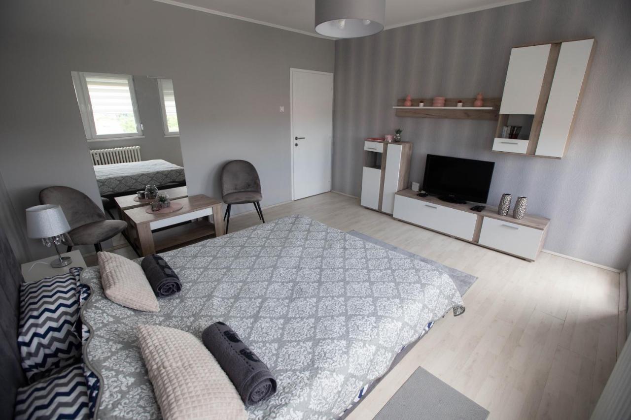 Apartman Danica Subotica Eksteriør bilde